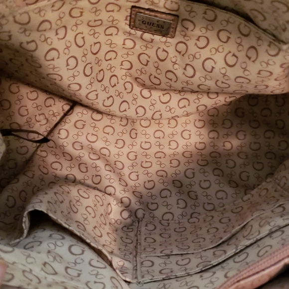 FINAL OFFER!! GUESS BLUSH PINK PURSE - Picture 6 of 8